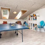 8 Person In Holiday home *
