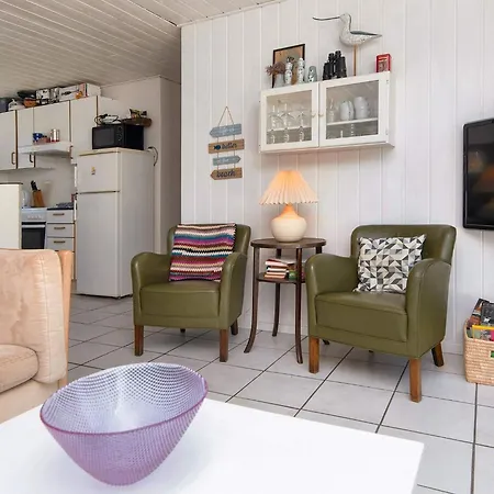 8 Person In 度假居 *