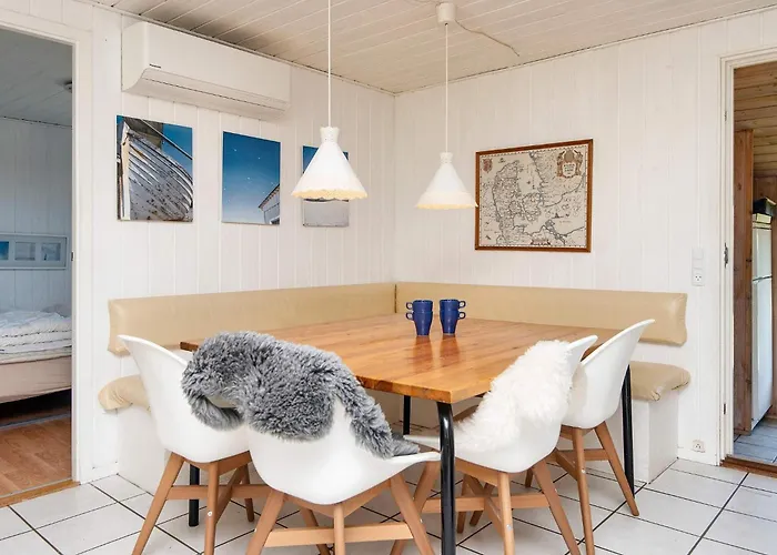 Hébergement de vacances 8 Person In Ørsted